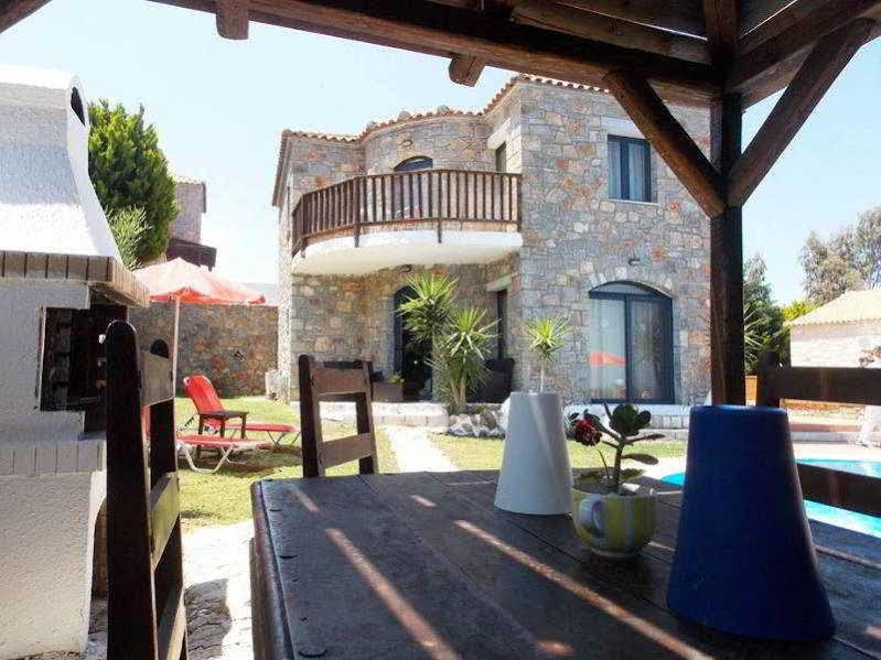 Niriides Villas Old Listing Hersonissos  Exterior photo